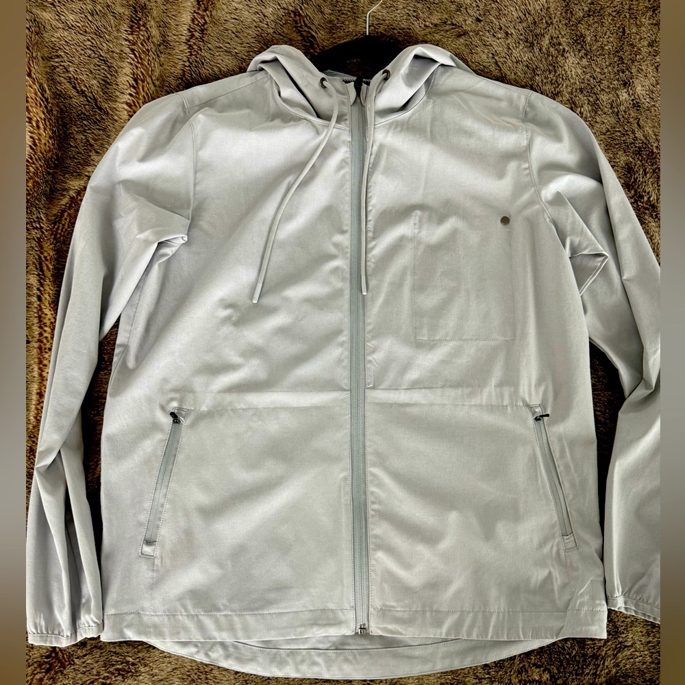 Vuori windbreaker size small